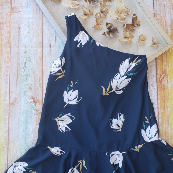 Amanda Uprichard Rhodes Floral One Shoulder Dress - Picture 3 of 7